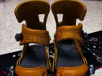 Крепления для сноуборда Burton CobraShark M