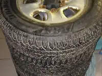 Зимние шипованные шины BRIDGESTONE 22570R16, фотография 3