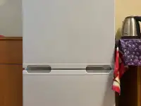Продам холодильник ТОРГ