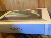 Новый Apple MacBook Pro M2 16/512 Гб 2022 ноутбук компьютер, фотография 2