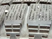 4 ЗИМНИЕ ШИНЫ 185-65R 15 BRIDGESTONE ПРОТЕКТОР-6.5ММ ВЕЗДЕ - 350РУБ, фотография 2