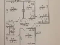 Продам 2/3 доли в 4-х комнатной квартире или обменяю всю квартиру на любое жильё в том же районе.