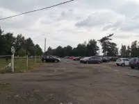 Автостоянка в Шабанах, ул. Ротмистрова 50, возле ДС Шабаны, на въезде находится шиномотаж, фотография 2