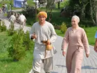 народные костюмы,национальные наряды в аренду.Услуги портного.., фотография 12