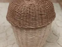 Корзина желудь