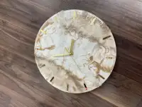 Часы из эпоксидной смолы