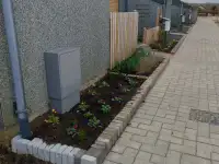 Рабочий на укладку тротуарной плитки в жилых районах и промзонах в ДАНИИ, фотография 4