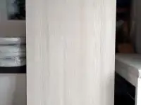 Стол крепкий новый 110х60см, фотография 3