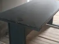Стол большой на веранду
