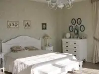 сдается комната девушке в квартире на длительный срок