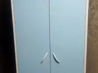 Продается шкаф для одежды детский