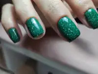 Маникюр