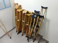 Прокат костылей от 9 рублей за пару