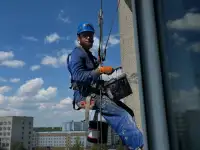 Высотные работы  промышленный альпинизм  ремонт стыков утепление фасада, фотография 4