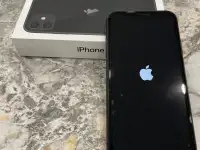 Смартфон Apple iPhone 11 64GB (черный), фотография 2