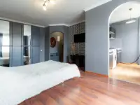 Аренда жилья по часам и суткам, Спартака 2