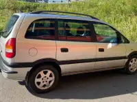 Opel Zafira A, фотография 3
