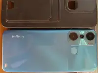 Телефон Infinix Hot 20i 43128Gb энергичный синий