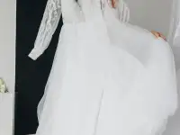 Кружевное свадебное платье, фотография 2