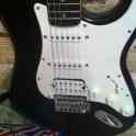 Fender Squier Bullet Strat электрогитара, фотография 2
