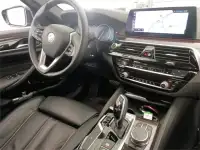 BMW 5 Series 530i Executive - Бензин. Автомат., фотография 6