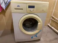 Продам стиральную машину