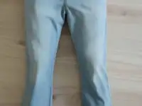 Продам джинсы