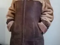Дубленка натуральная, легкая и теплая