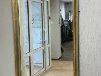 Продается оборудование для магазина одежды