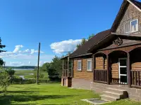 Дом на берегу озера, Пантелейки, ул. Центральная, 20