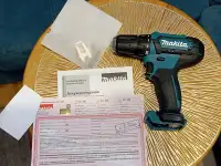 Дрель-шуруповерт Makita DF333DWAE