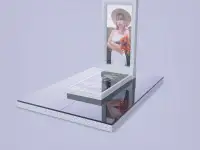 Стеклянные памятники, фотография 2