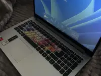 Ноутбук Lenovo IdeaPad 1 15AMN7., фотография 3