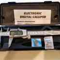 Штангенциркуль электронный 150мм из нерж в боксе