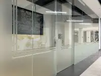 Тонировка офисных перегородок матовыми пленками., фотография 4