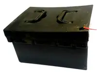 Аккумулятор в пластиковой коробке 48v (4 шт по 12v)