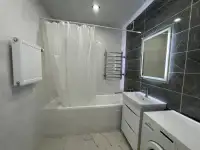 Квартира на сутки, современный ремонт, фотография 9
