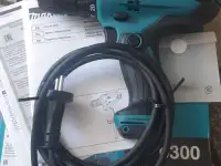 Шуруповёрт Makita