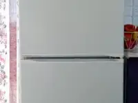 Продам холодильник Атлант, бу, 250 рублей