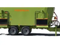 Смеситель-раздатчик кормов «Хозяин» СРК – 25-30В