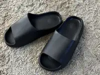 Сланцы Adidas Yeezy Slide, фотография 4