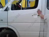 Двери передние Мерседес Спринтер W901-905, из стеклопластика, фотография 2