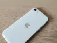 Найден iPhone SE 2020, фотография 5