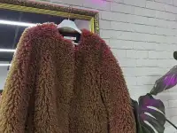 Шубка от Mango р.XS