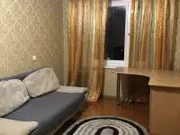 Сдам комнату девушке, ул. Дзержинского 169