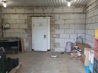 Помещения под склад с рабочим местом, ул. Суворова,5А