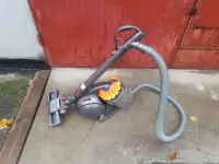 Пылесос Dyson DC33c
