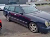Продам авто Mercedes-Benz E-Class, фотография 2