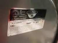 Газовый котёл Ariston CLAS PREMIUM 30 кВт на запчасти, фотография 3