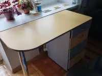 Продам